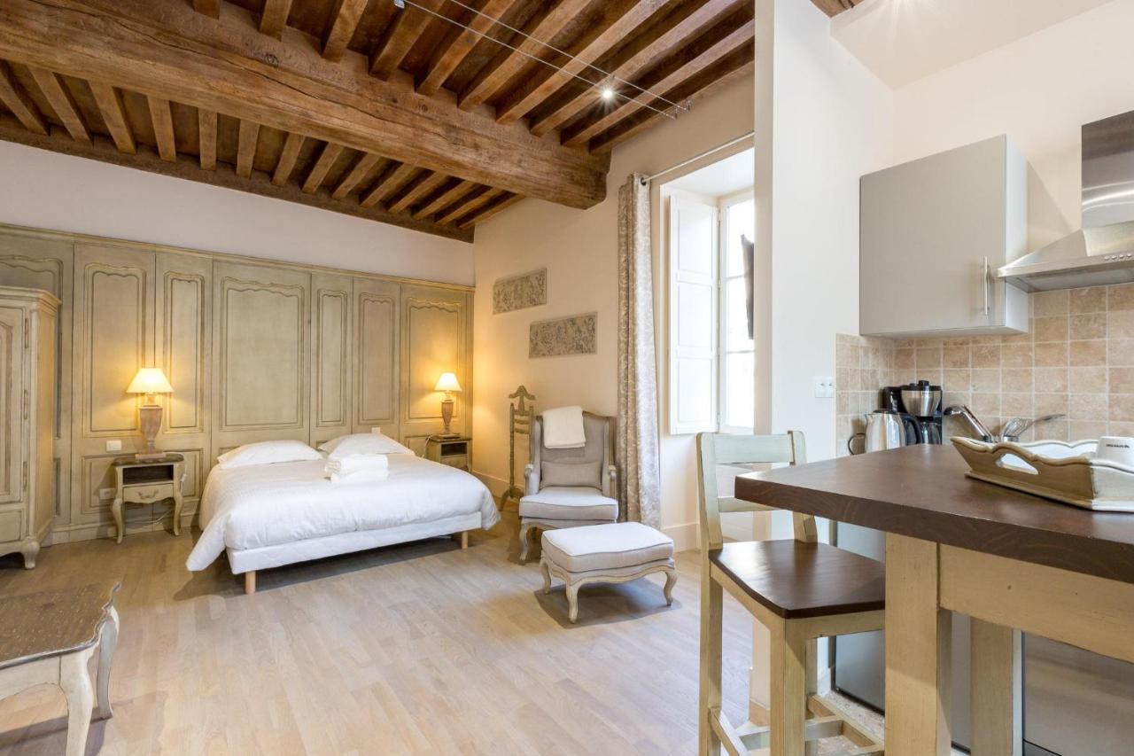 Le Cara - 4 Appartements Calmes Et Chics Au Coeur De Beaune Beaune  Exterior photo