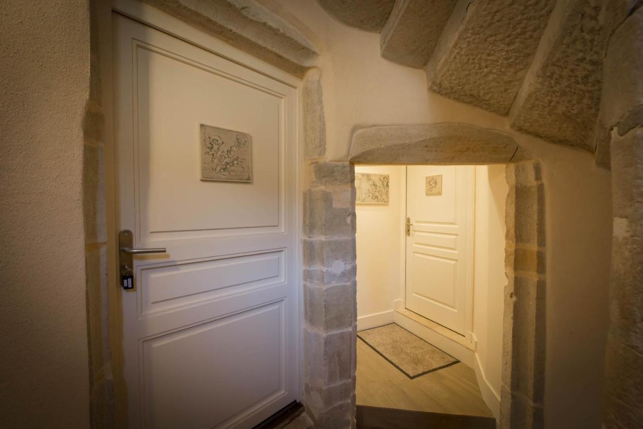 Le Cara - 4 Appartements Calmes Et Chics Au Coeur De Beaune Beaune  Exterior photo