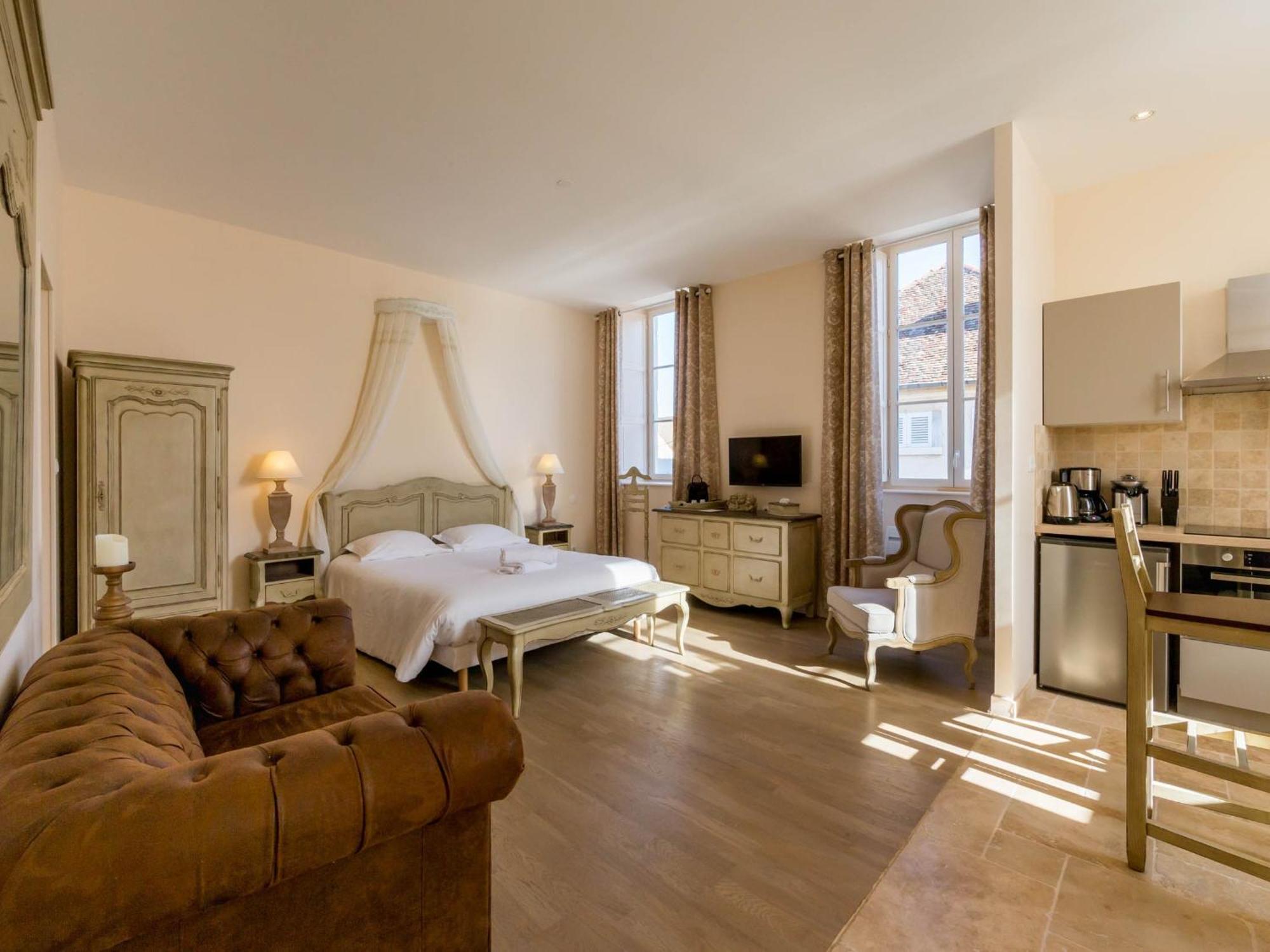 Le Cara - 4 Appartements Calmes Et Chics Au Coeur De Beaune Beaune  Room photo
