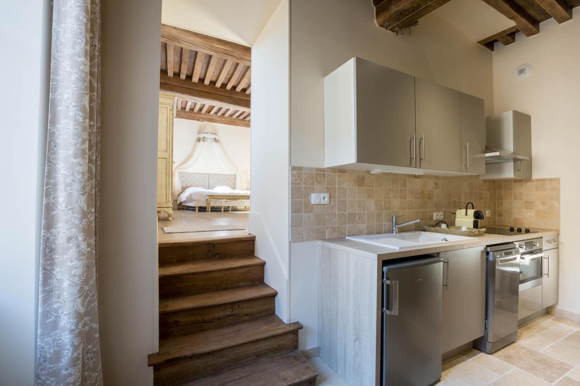 Le Cara - 4 Appartements Calmes Et Chics Au Coeur De Beaune Beaune  Room photo