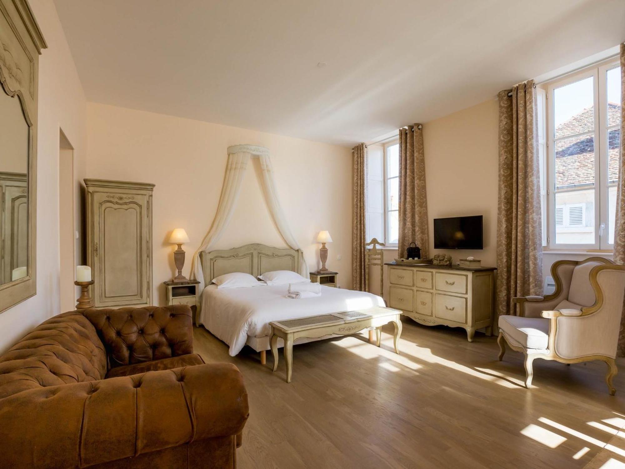 Le Cara - 4 Appartements Calmes Et Chics Au Coeur De Beaune Beaune  Room photo